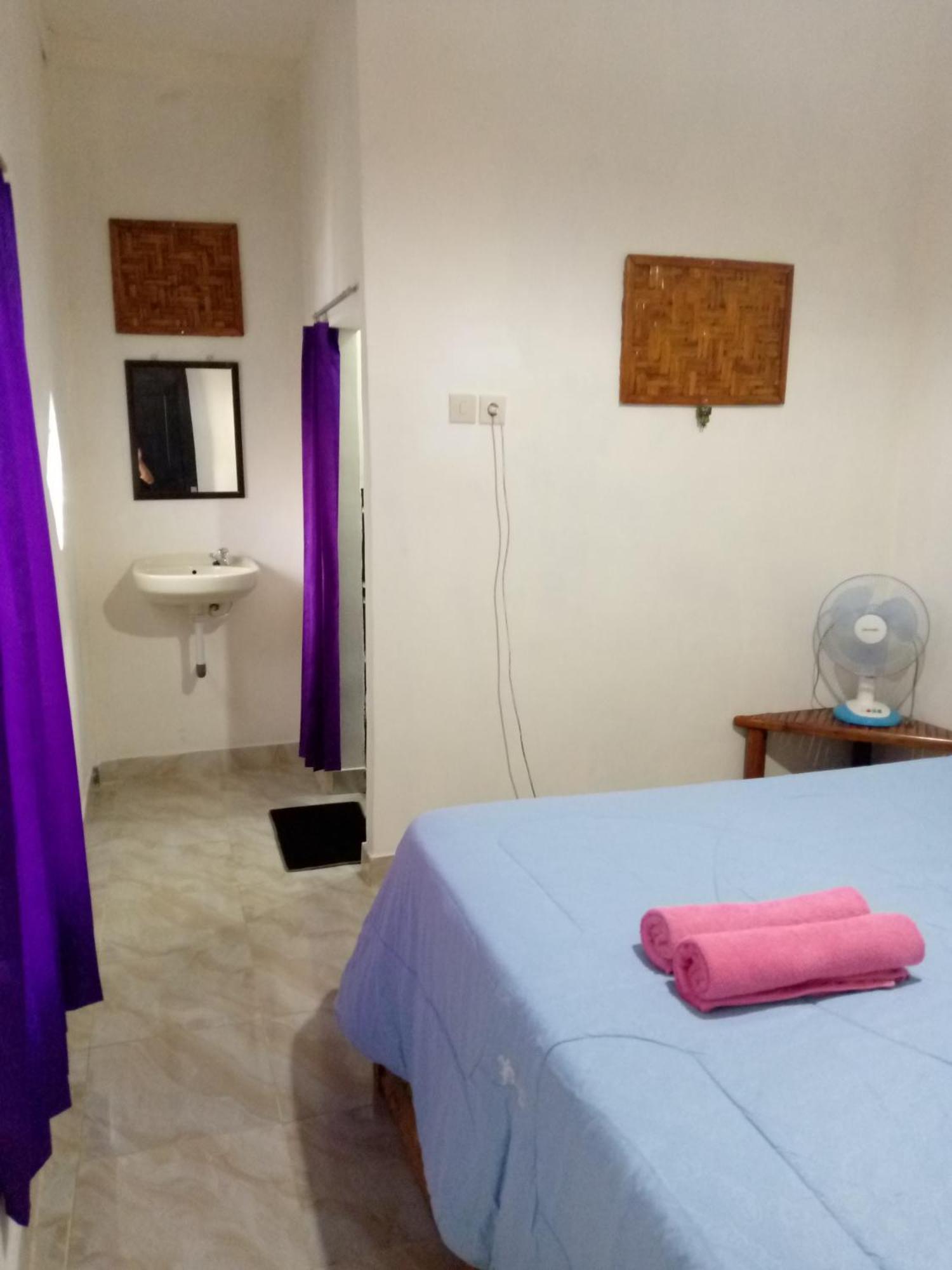 Syaqila Homestay Lombok Tetebatu Extérieur photo