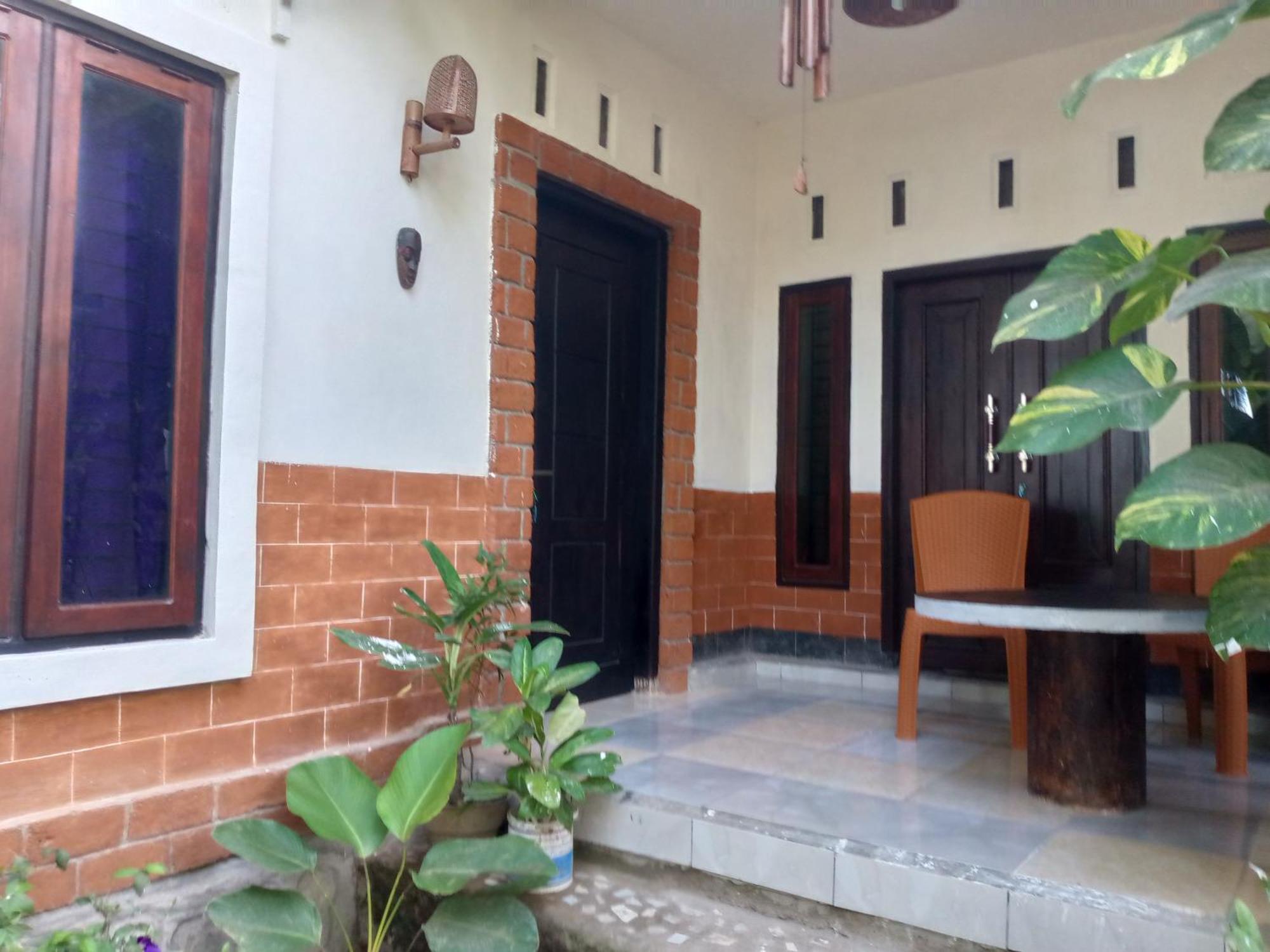 Syaqila Homestay Lombok Tetebatu Extérieur photo